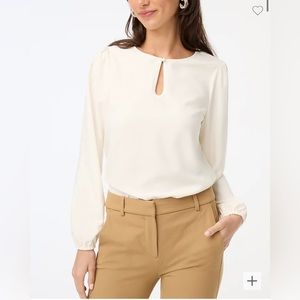 NWT Women’s J. Crew Factory Petite keyhole top Size XS